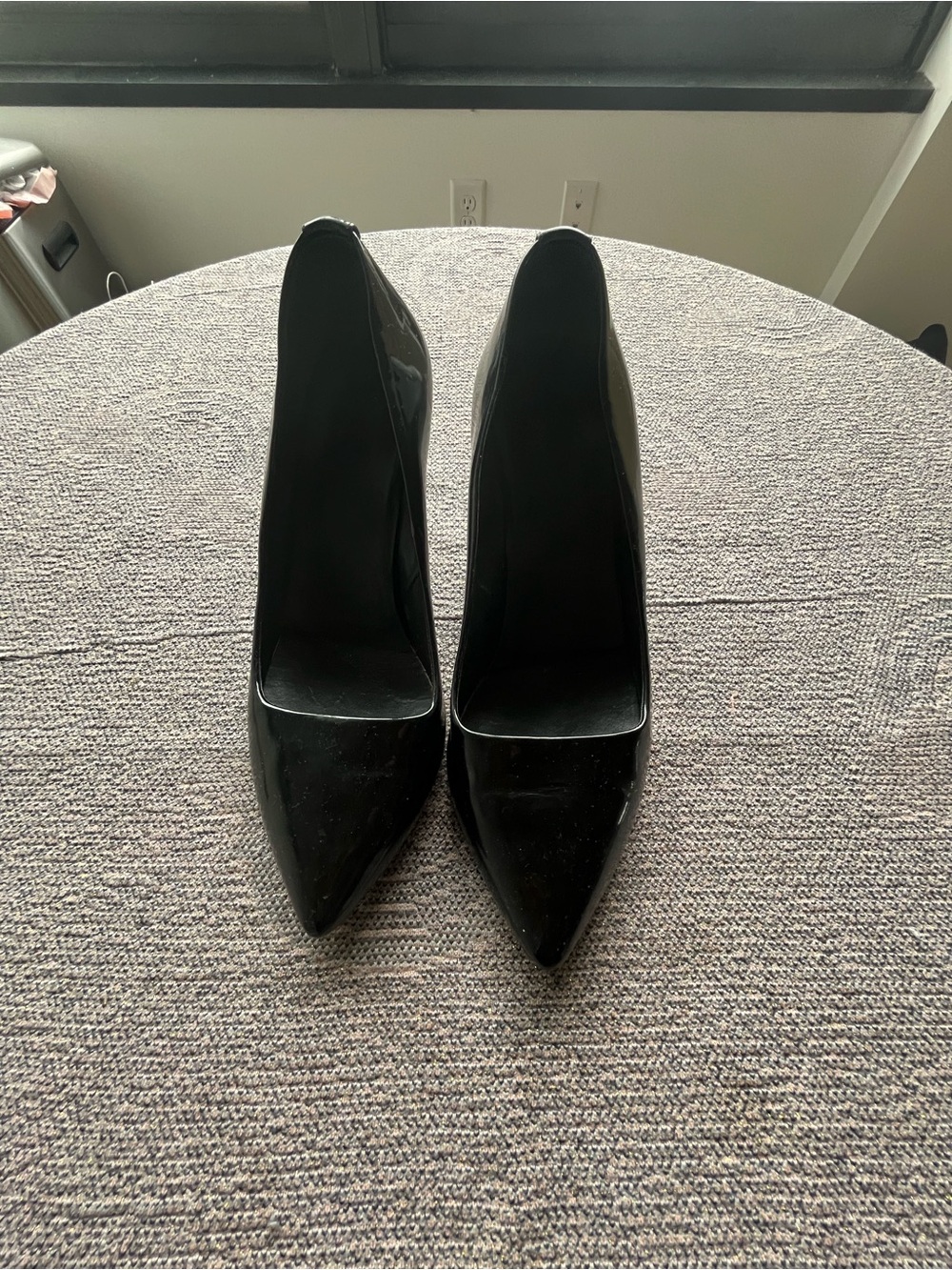 Classic Black Patent Pointed-Toe Women's Pumps